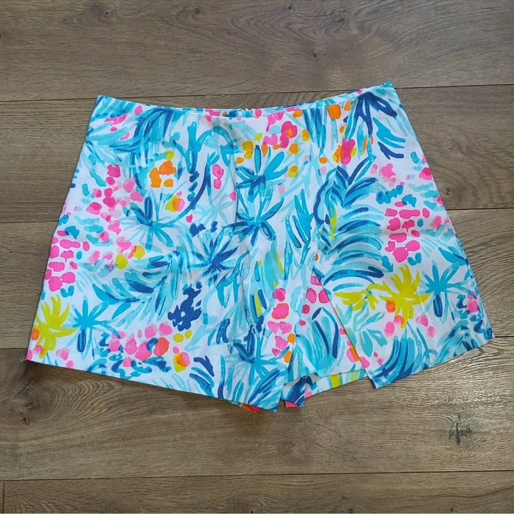 Lilly Pulitzer tippy top Marii Skort Size 2